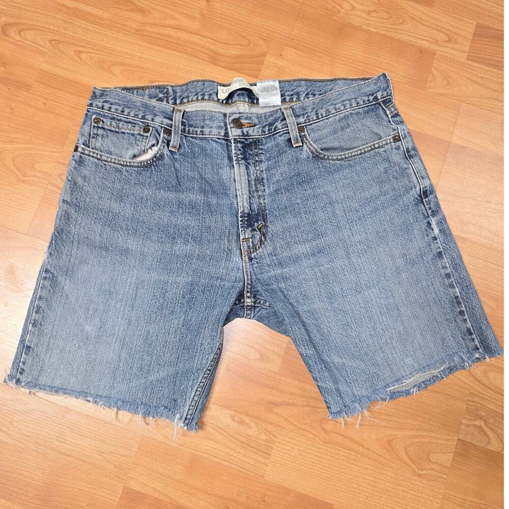 Levi's 36x30 Jean Shorts Light Wash Denim Cut Off Jorts Inseam 8"
